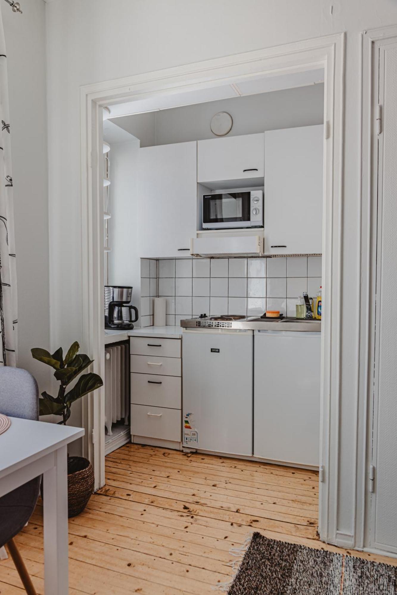 Nordstay - Trendy Studio By The North Harbor Self Check-In Helsingfors Exteriör bild